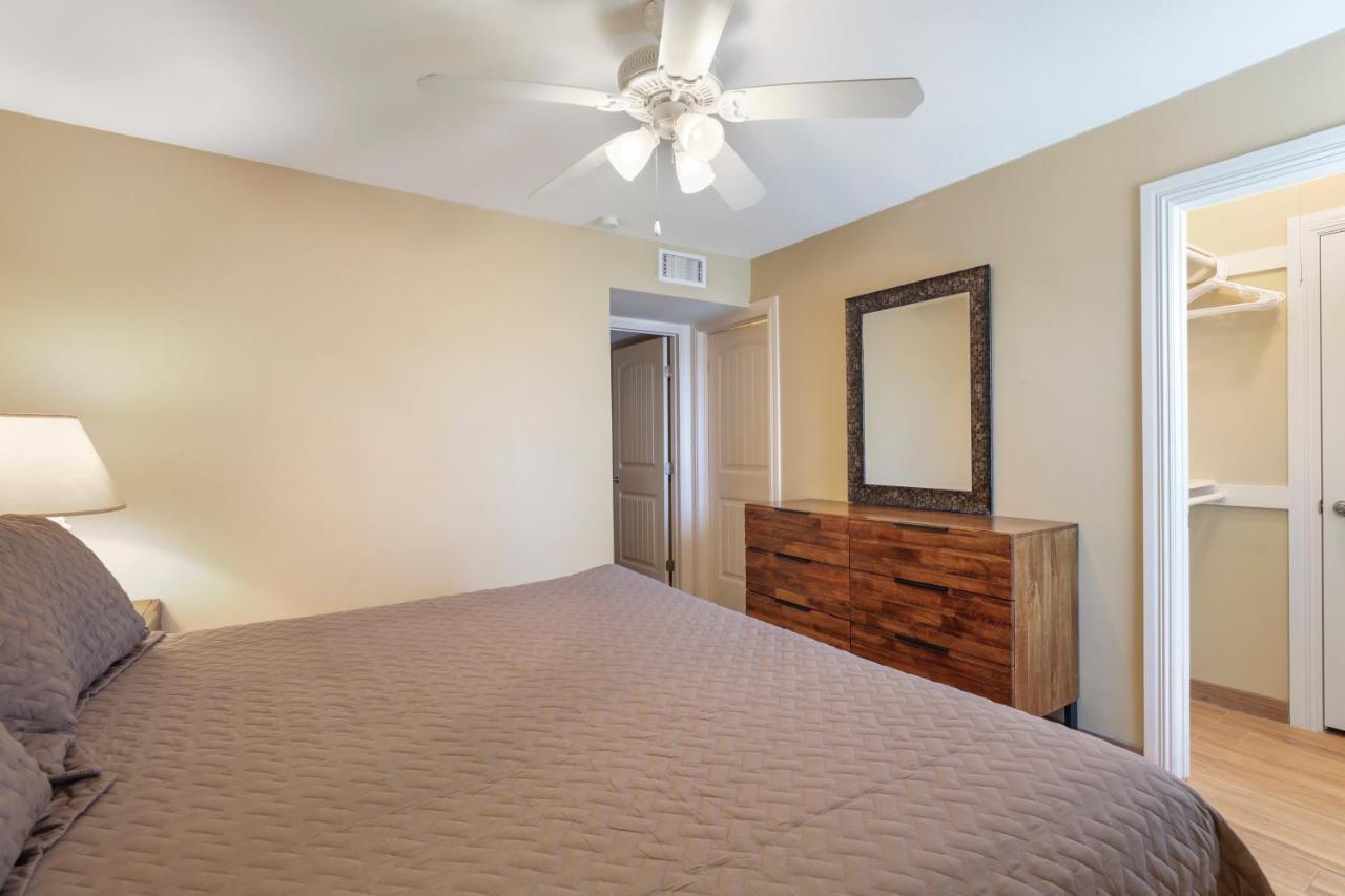 Ground Floor Beachfront Beauty! Steps To The Beach And Pool South Padre Island Esterno foto